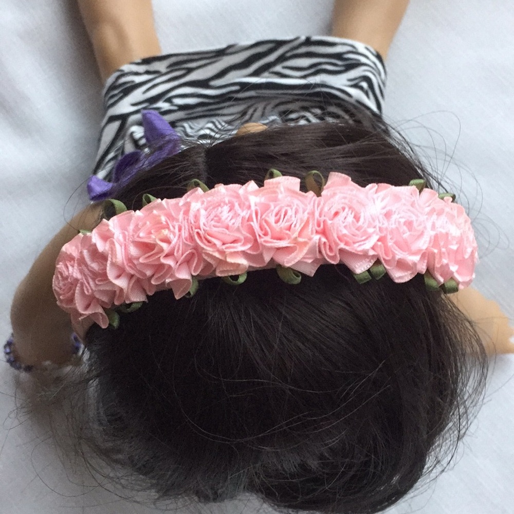 Cinnamon Girl hair accessories